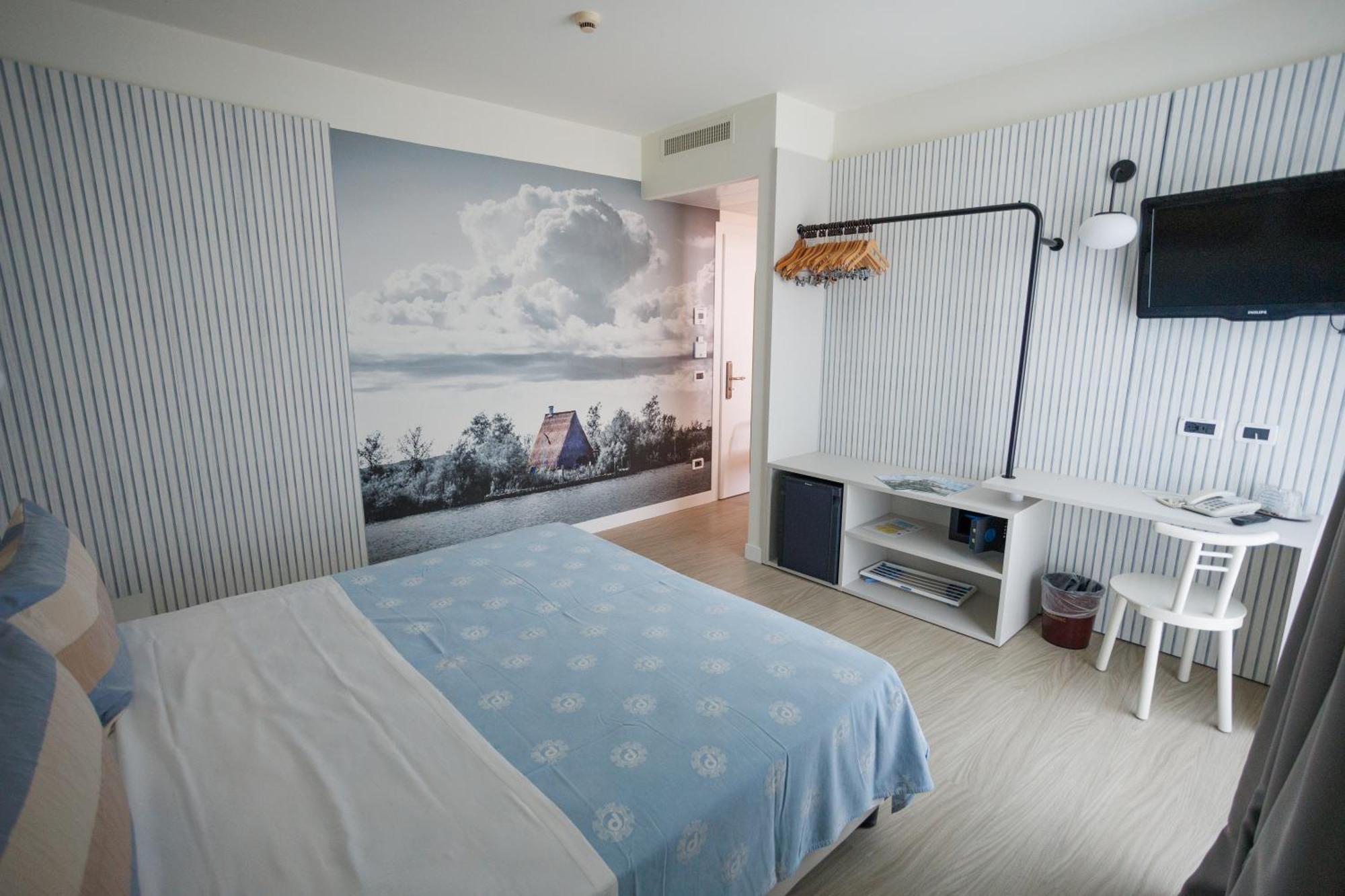 Hotel Panoramic Caorle Exteriör bild